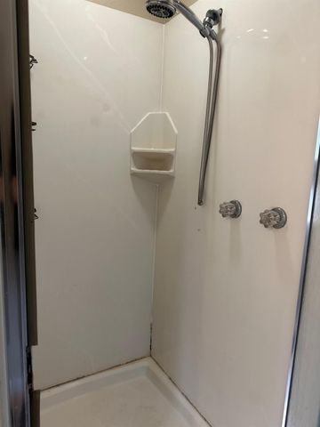 1948 W Benjamin Holt Dr, Stockton, CA 95207