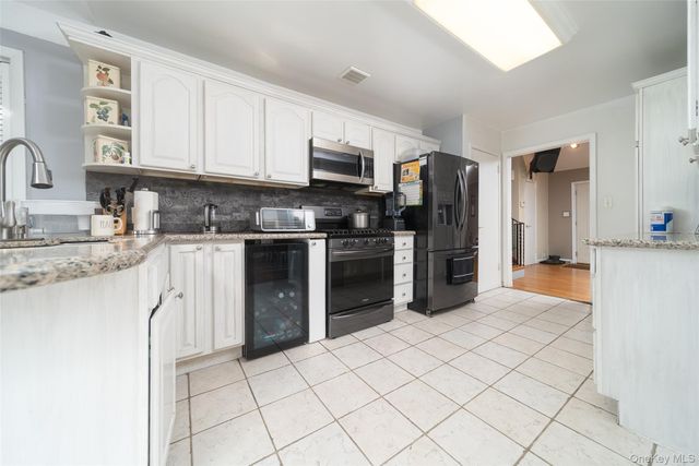 86-34 Francis Lewis Boulevard, Holliswood, NY 11432