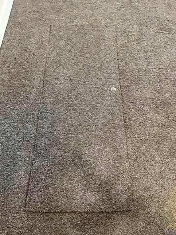 321 SE Baldwin RD, Topeka, KS 66607