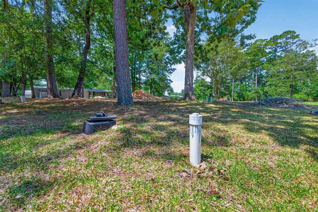 180 Holly Trail, Trinity, TX 75862
