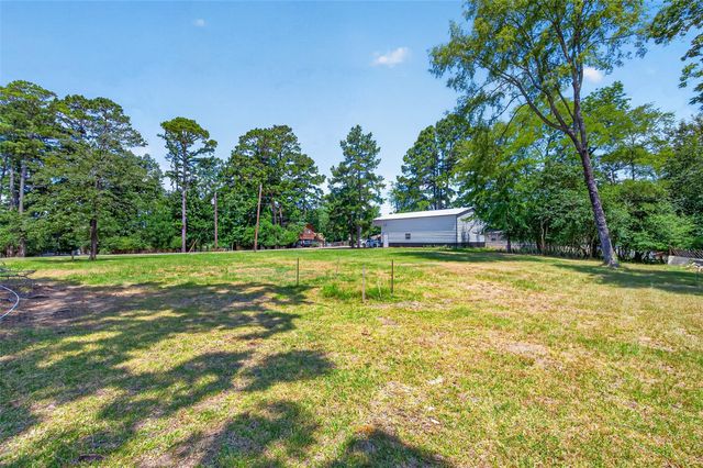 180 Holly Trail, Trinity, TX 75862