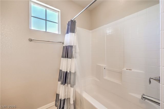 8025 Ancient Oaks Avenue, Las Vegas, NV 89113