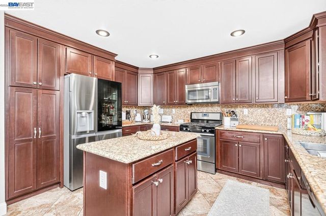 4785 Mills Dr, Brentwood, CA 94513