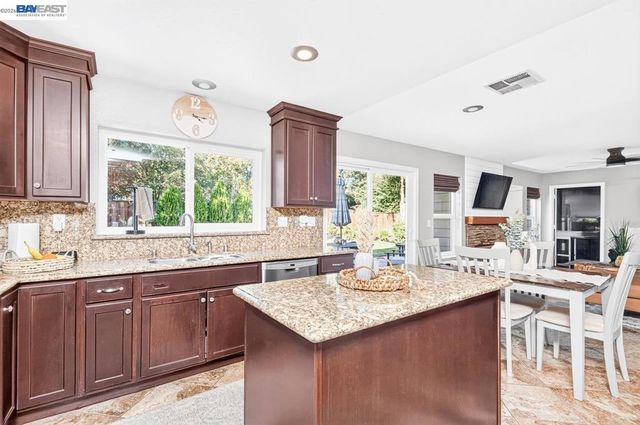 4785 Mills Dr, Brentwood, CA 94513