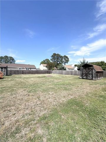 509 Bowling Green CT, Chesapeake, VA 23320