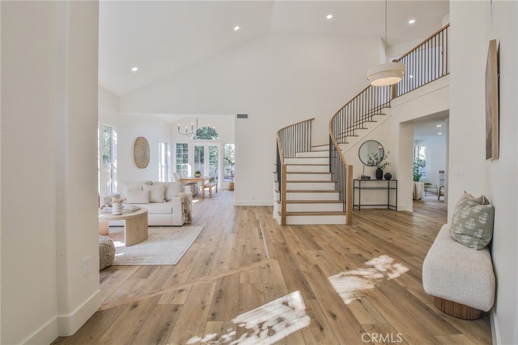 2162 Sonbria, Tustin, CA 92782 — photo 2