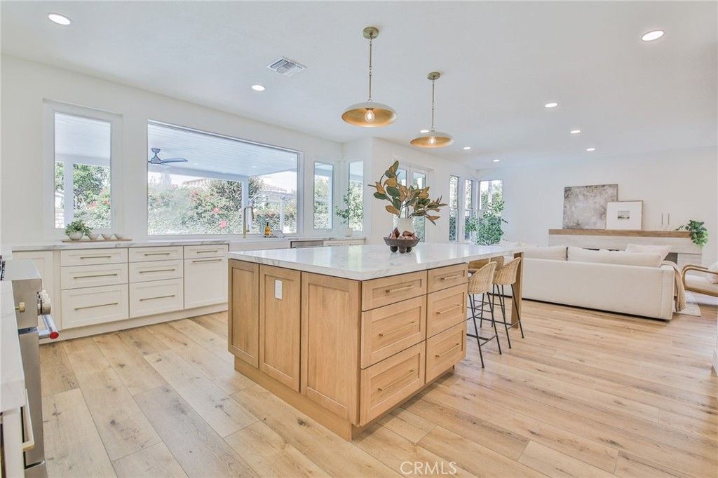 2162 Sonbria, Tustin, CA 92782 — photo 4