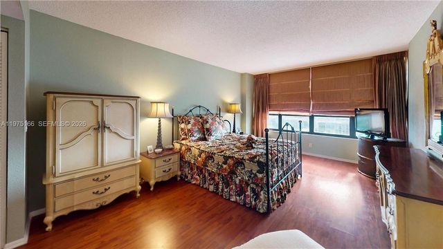 600 Three Islands Blvd 607, Hallandale Beach, FL 33009