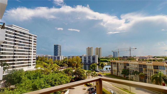 600 Three Islands Blvd 607, Hallandale Beach, FL 33009