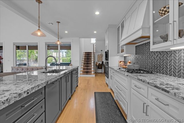6909 E 128th Circle S, Bixby, OK 74008