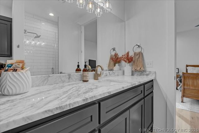 6909 E 128th Circle S, Bixby, OK 74008