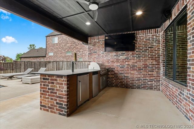 6909 E 128th Circle S, Bixby, OK 74008