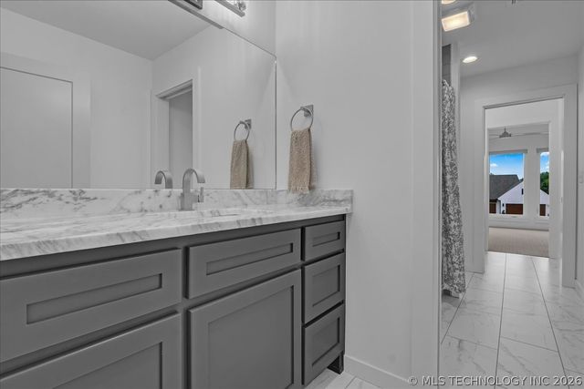 6909 E 128th Circle S, Bixby, OK 74008