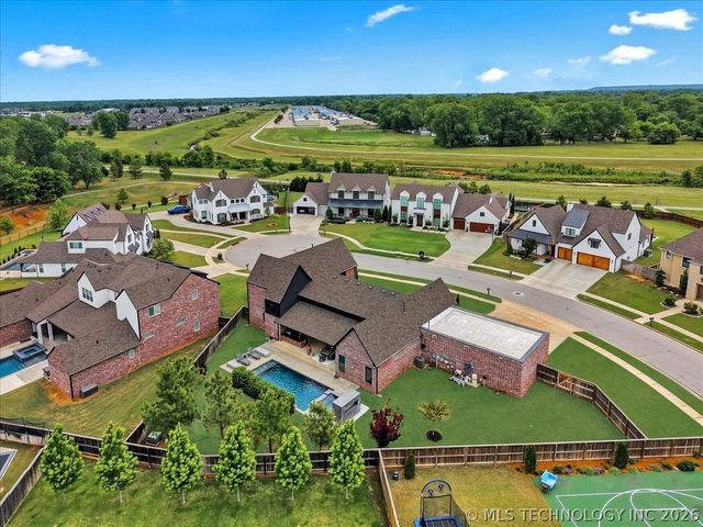 6909 E 128th Circle S, Bixby, OK 74008