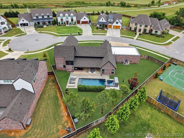 6909 E 128th Circle S, Bixby, OK 74008