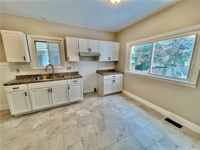 497 Melville Street, Rochester, NY 14609