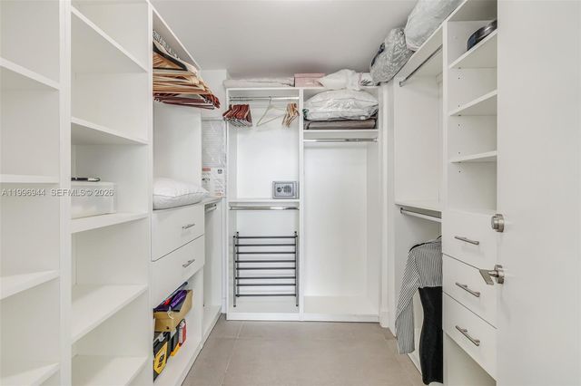 10275 Collins Ave 722, Bal Harbour, FL 33154