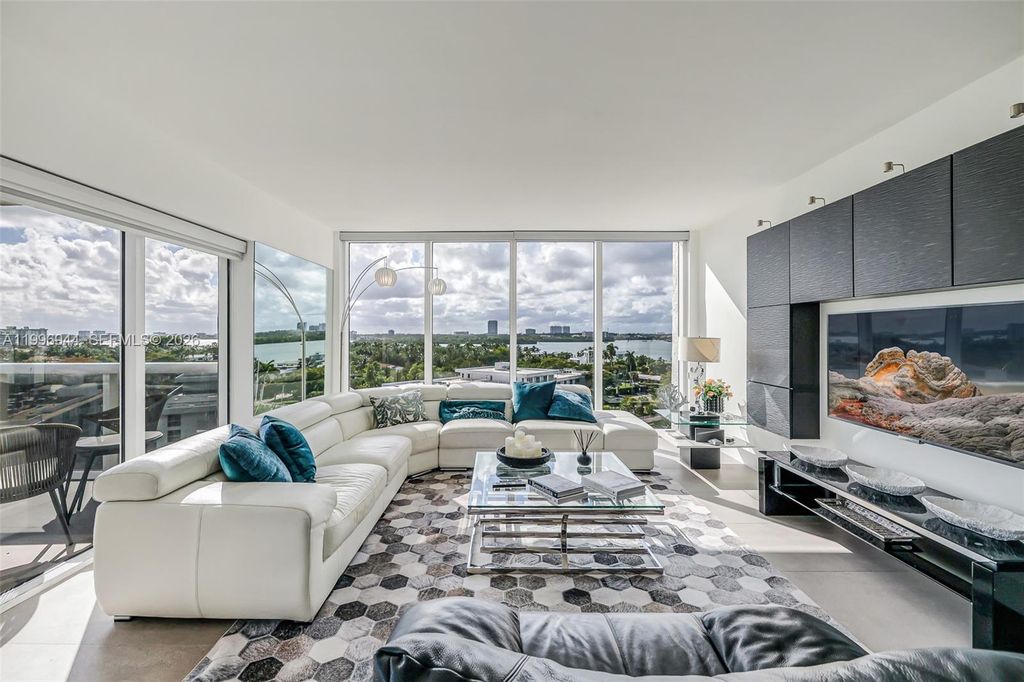 10275 Collins Ave 722, Bal Harbour, FL 33154
