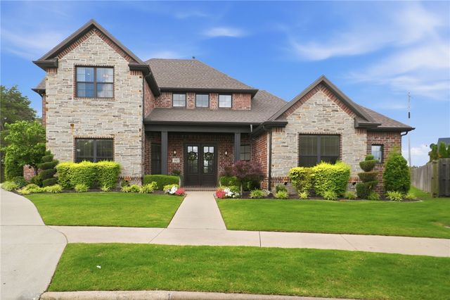 5957 Doris Hunt Court, Springdale, AR 72762
