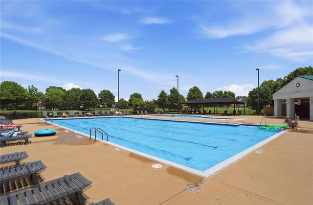 5957 Doris Hunt Court, Springdale, AR 72762