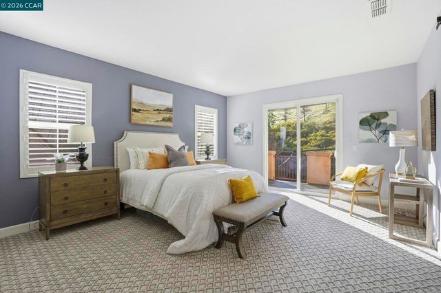 5244 S Montecito Dr, Concord, CA 94521