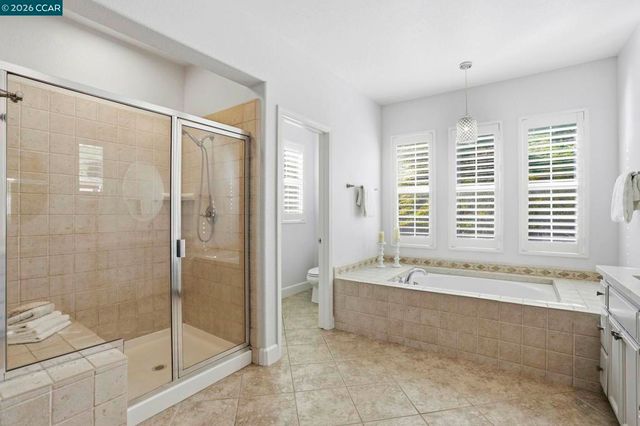 5244 S Montecito Dr, Concord, CA 94521