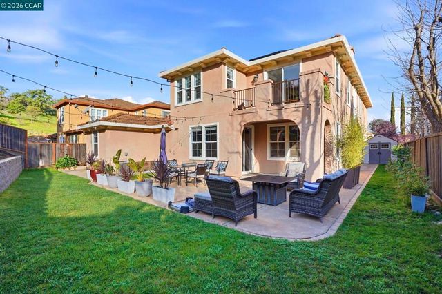5244 S Montecito Dr, Concord, CA 94521
