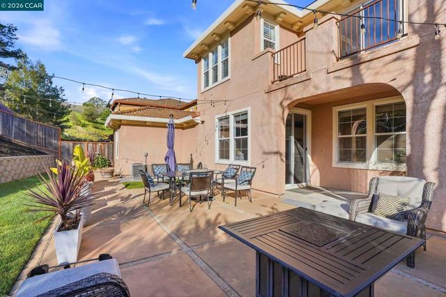 5244 S Montecito Dr, Concord, CA 94521