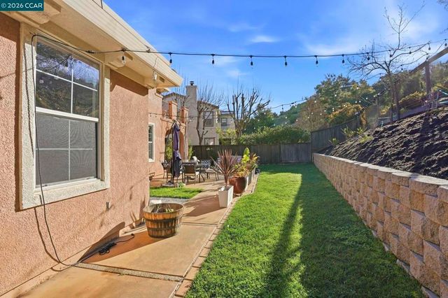 5244 S Montecito Dr, Concord, CA 94521