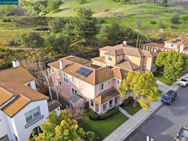5244 S Montecito Dr, Concord, CA 94521