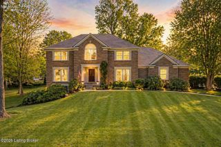 4007 Maple Hurst Dr, Crestwood, KY 40014