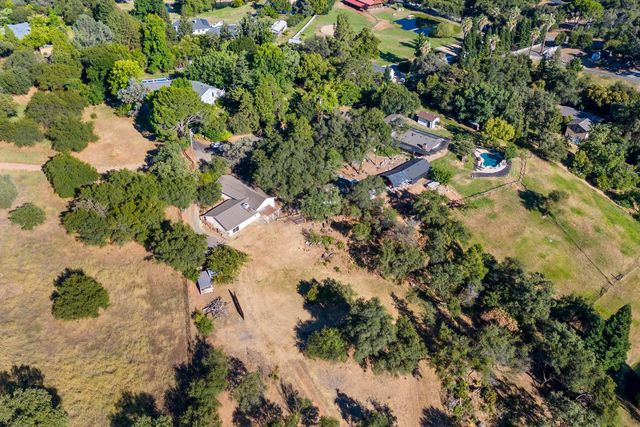 1374 Orange Hill Ln, Penryn, CA 95663