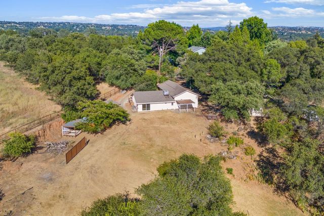 1374 Orange Hill Ln, Penryn, CA 95663