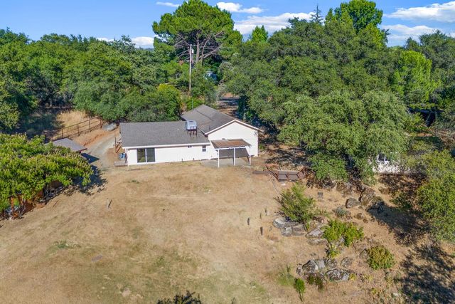 1374 Orange Hill Ln, Penryn, CA 95663