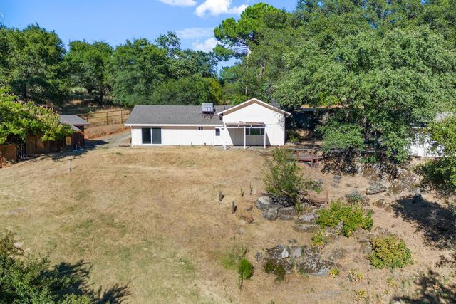 1374 Orange Hill Ln, Penryn, CA 95663