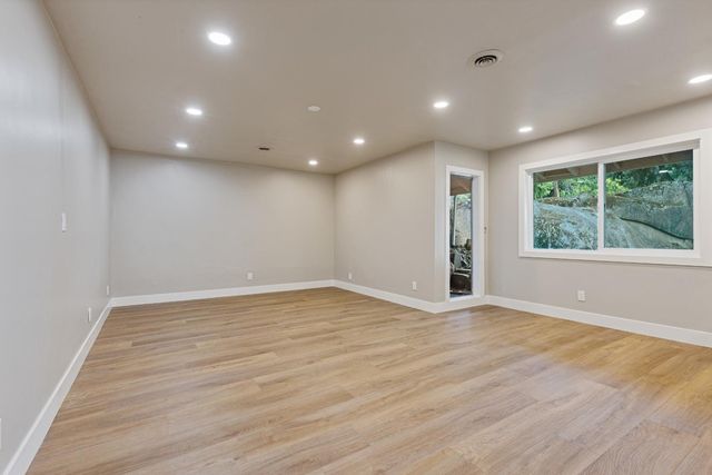 1374 Orange Hill Ln, Penryn, CA 95663