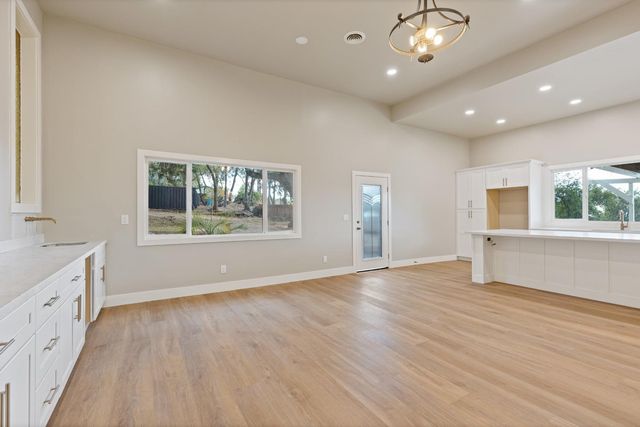 1374 Orange Hill Ln, Penryn, CA 95663