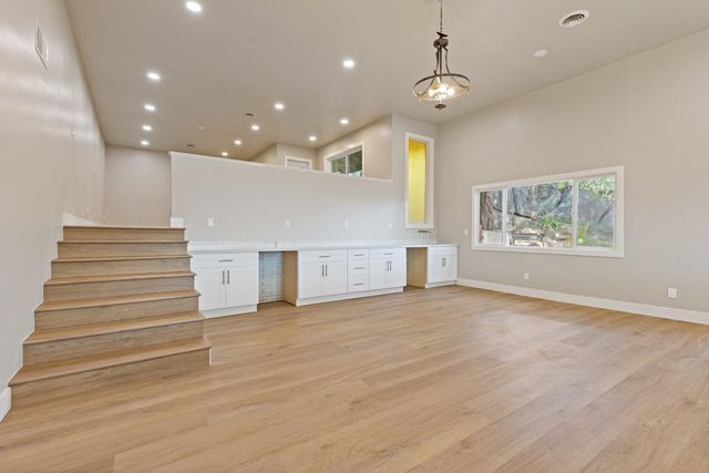 1374 Orange Hill Ln, Penryn, CA 95663