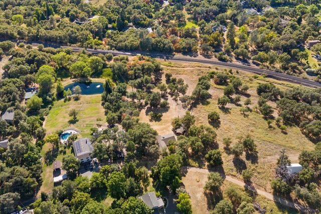 1374 Orange Hill Ln, Penryn, CA 95663