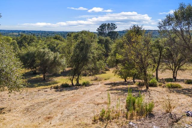 1374 Orange Hill Ln, Penryn, CA 95663