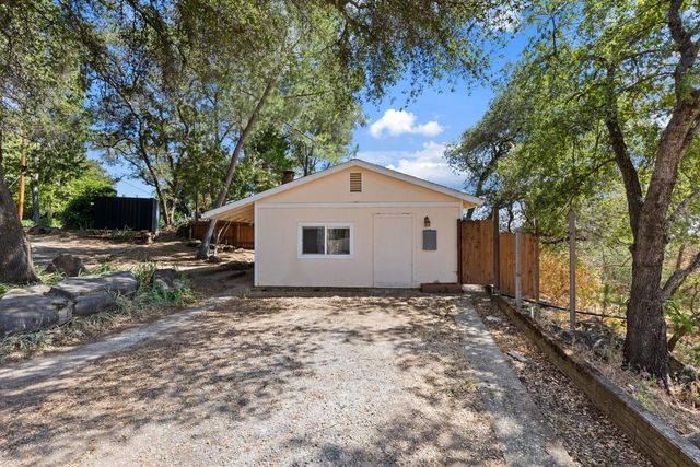 1374 Orange Hill Ln, Penryn, CA 95663