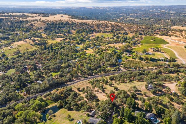 1374 Orange Hill Ln, Penryn, CA 95663
