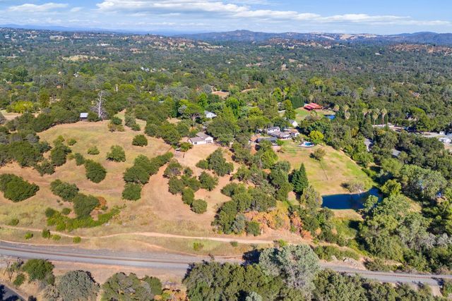 1374 Orange Hill Ln, Penryn, CA 95663