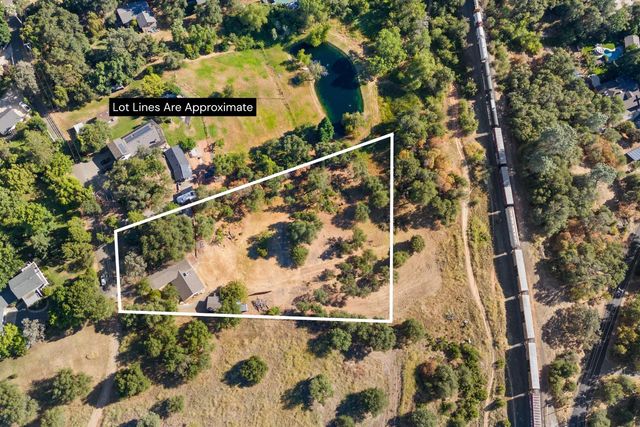1374 Orange Hill Ln, Penryn, CA 95663