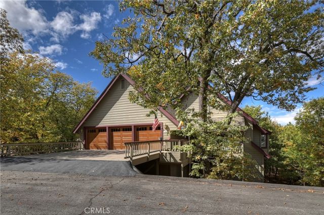 28220 Bern Lane, Lake Arrowhead, CA 92352