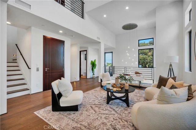 332 Avenue E, Redondo Beach, CA 90277