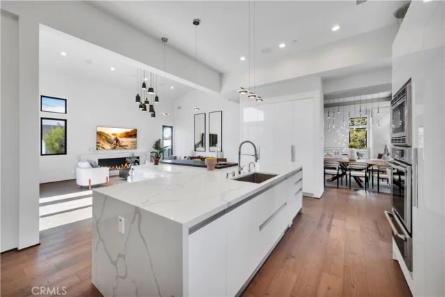 332 Avenue E, Redondo Beach, CA 90277