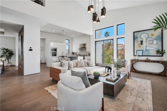 332 Avenue E, Redondo Beach, CA 90277