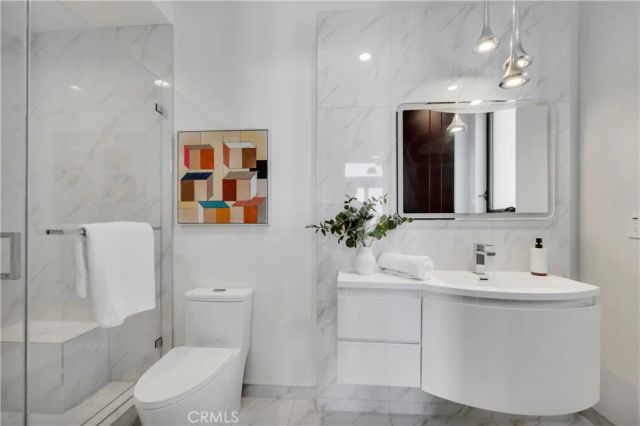 332 Avenue E, Redondo Beach, CA 90277