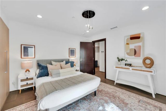 332 Avenue E, Redondo Beach, CA 90277